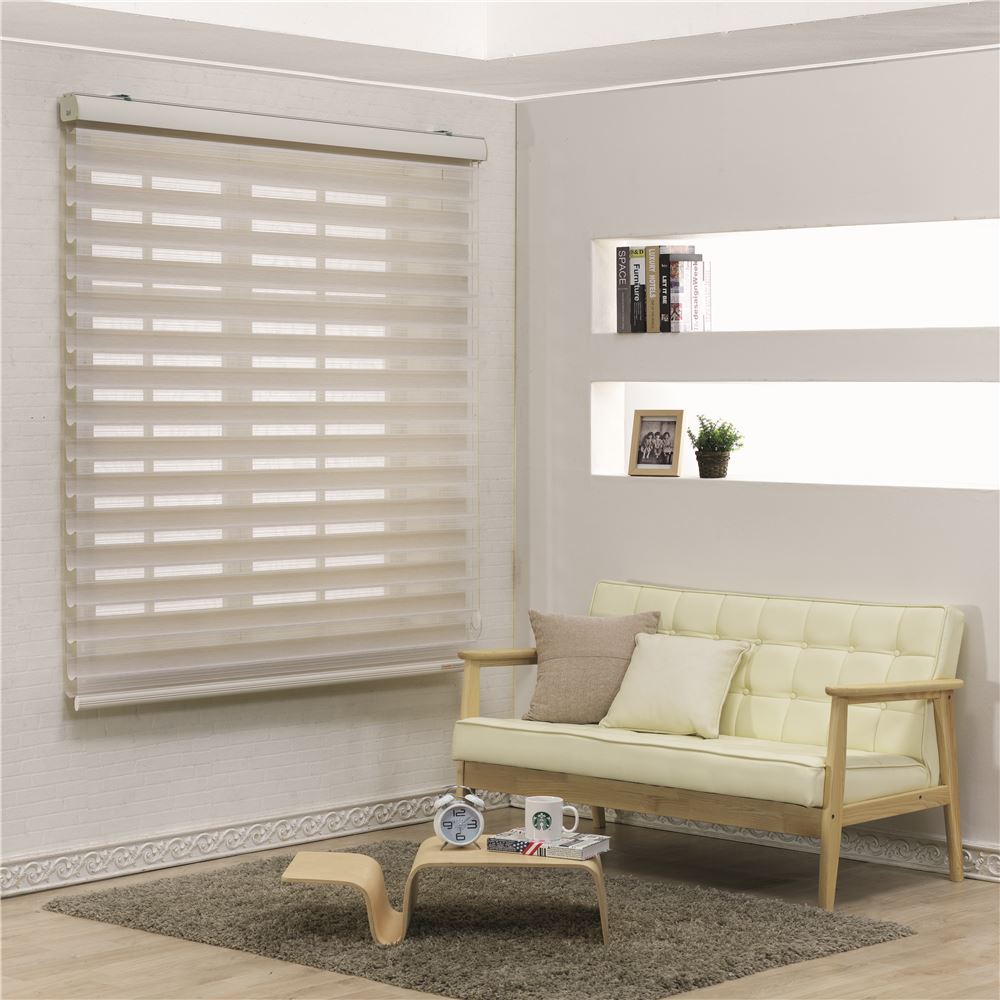 Solus triple shade